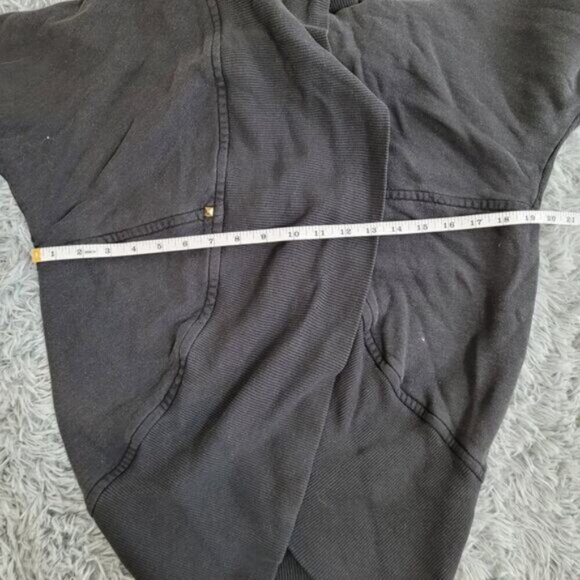 Aritzia Wilfred Diderot Black Cardigan Sweater - Size Extra Small - Picture 6 of 7